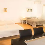 Blife Santya Private Δωμάτια σε οικογενειακή κατοικία *