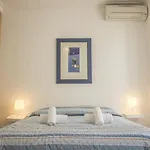 Δωμάτια σε οικογενειακή κατοικία Blife Santya Private