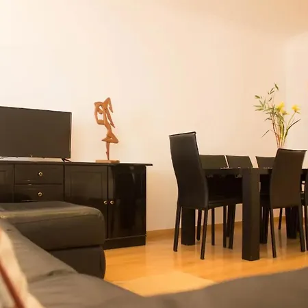 Blife Santya Private * Olhão