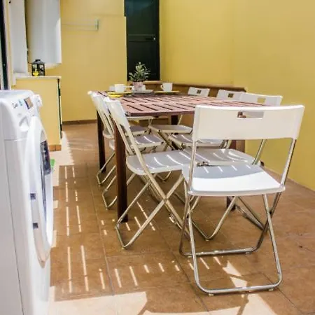 Privatunterkunft Blife Santya Private