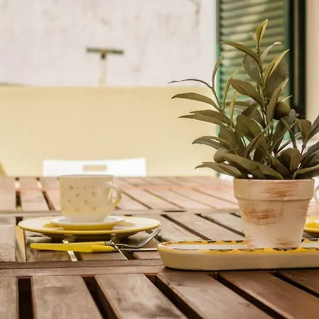 Privatunterkunft Blife Santya Private